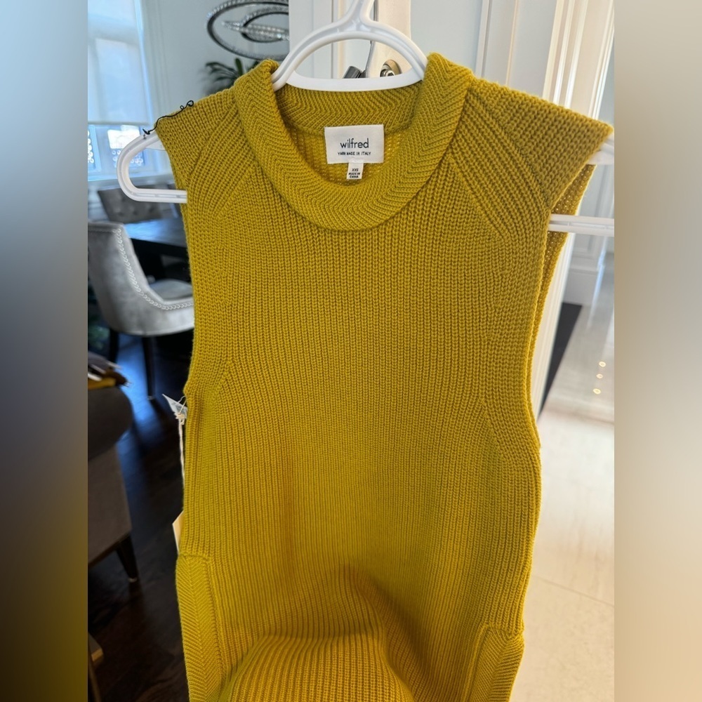 đBrand new Wilfred palmier sweater in mustard color - Picture 2 of 8